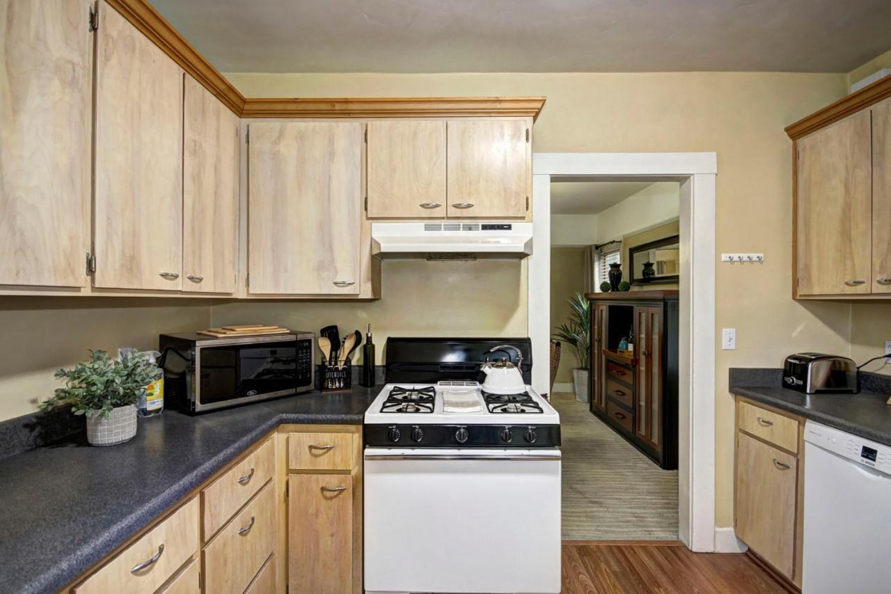 Charming 2Bed French Colonial Apartment In Desirable Midtown Sacramento Exterior foto